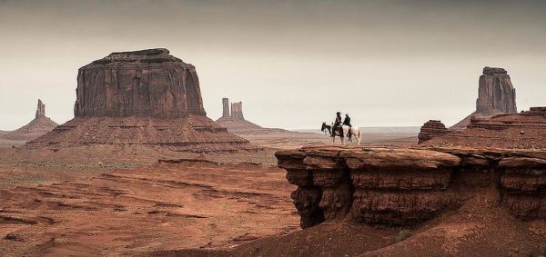 Monument Valley - Navajos