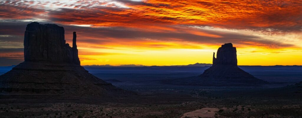 MONUMENT VALLEY